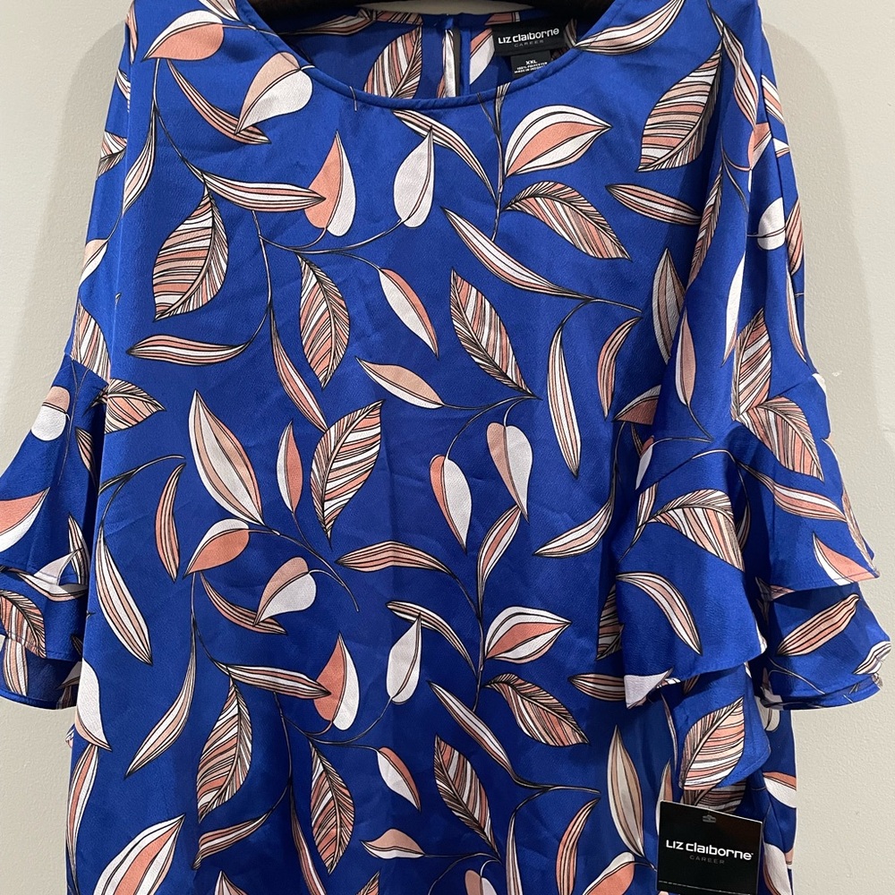 Liz Claiborne Blue and Pink Leaf Pattern Blouse